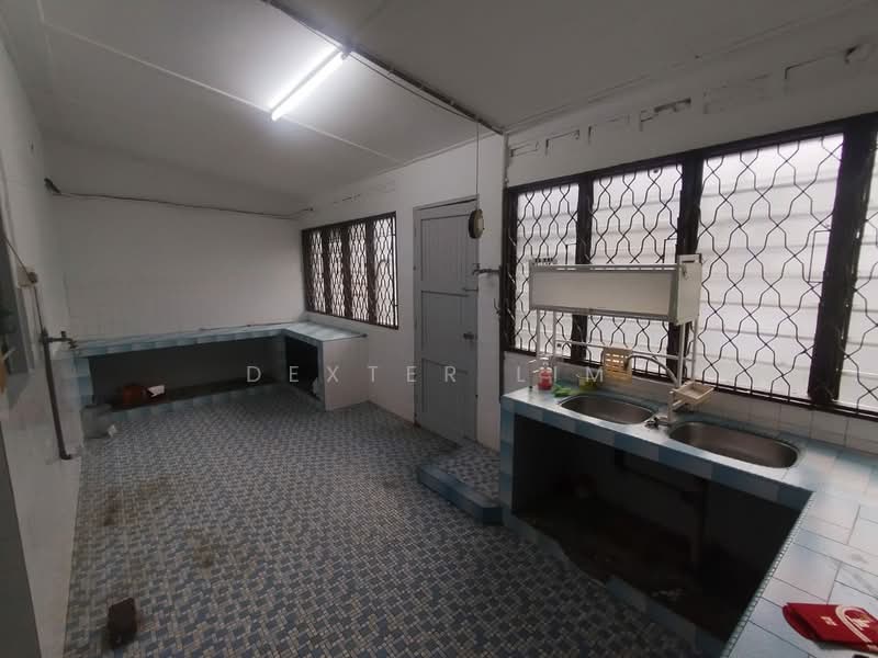 1-storey Terraced House for Rent in Johor Bahru (Johor) - Dexter Lim - Kitchen - PropertyGuru.com.my