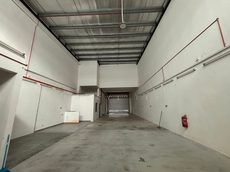 Factory for Rent in Taman Desa Cemerlang (Ulu Tiram) - Cheryl Tey - Interior - PropertyGuru.com.my