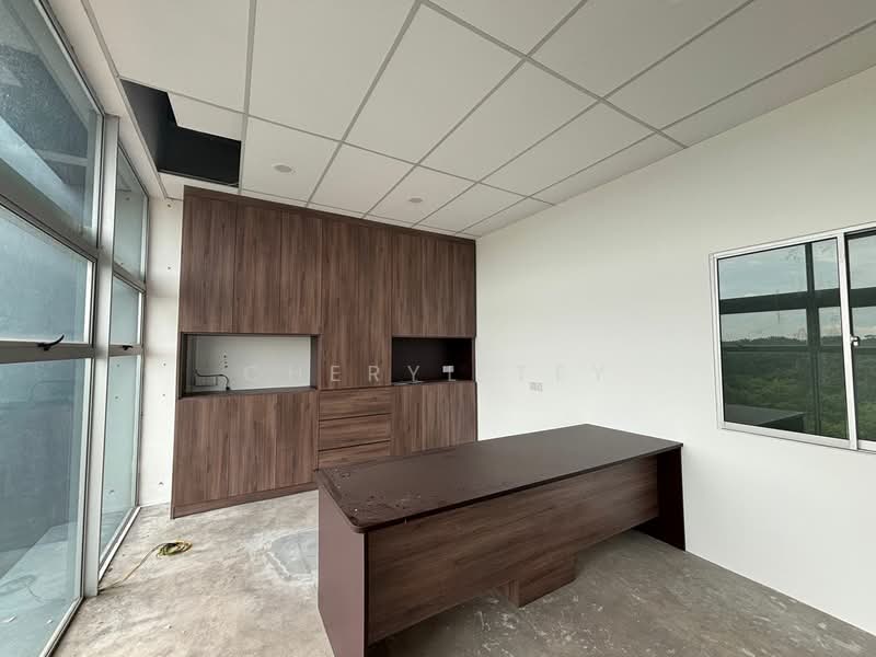 Factory for Rent in Taman Desa Cemerlang (Ulu Tiram) - Cheryl Tey - Interior - PropertyGuru.com.my