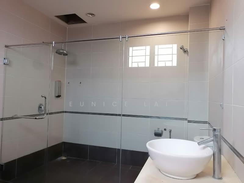 Bungalow for Sale in Bukit Rahman Putra (Sungai Buloh) - Eunice Lai - Bathroom - PropertyGuru.com.my
