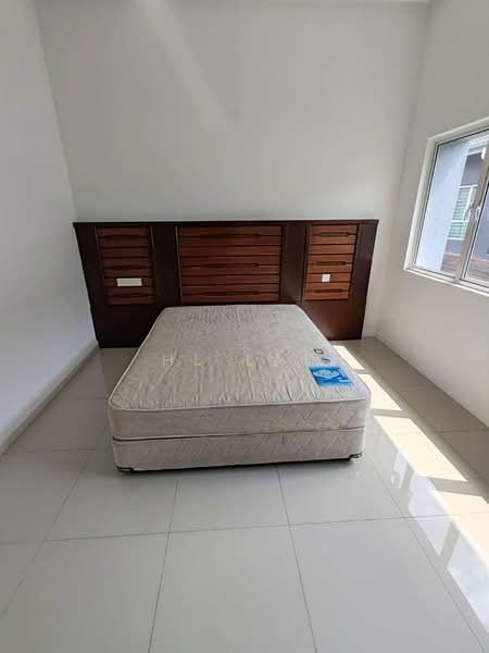 Semi-Detached House for Rent in Seri Kembangan (Selangor) - HL Lau - Bedroom - PropertyGuru.com.my