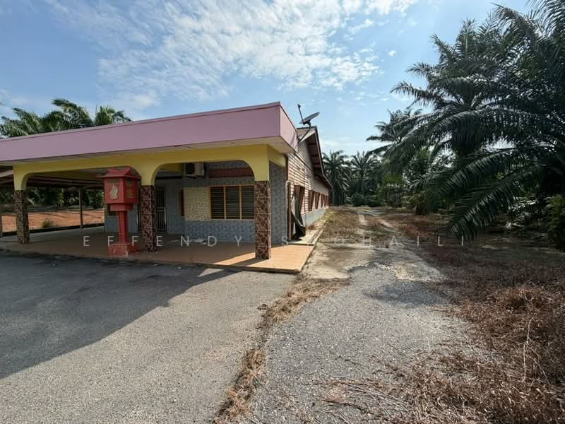 Agricultural Land for Sale in Port Dickson (Negeri Sembilan) - Effendy Shohaili - Exterior - PropertyGuru.com.my