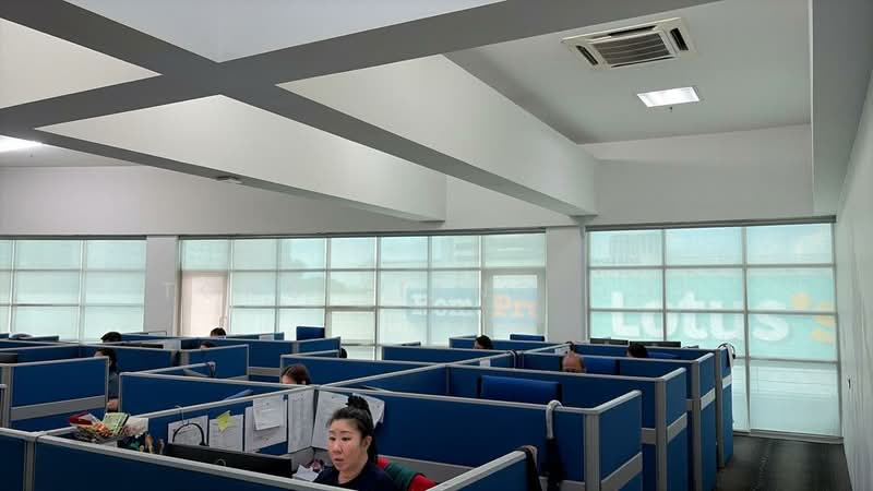 Shop / Office for Rent in Bukit Combe (Jelutong) - Tong Liang Ooi - Interior - PropertyGuru.com.my