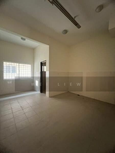 2.5-storey Terraced House for Sale in Seri Kembangan (Selangor) - Wei Liew - Interior - PropertyGuru.com.my