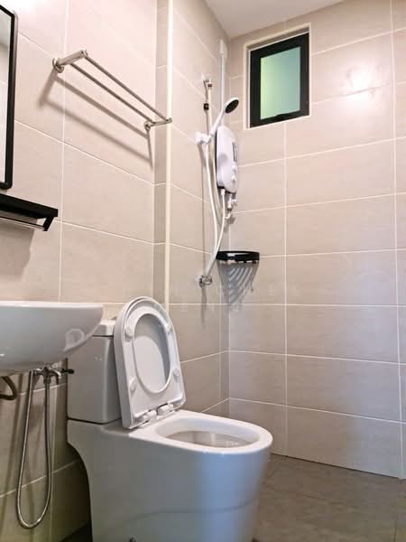 Service Residence for Rent at B11 Parkland Residence - Chin Chee Meng - Bathroom - PropertyGuru.com.my