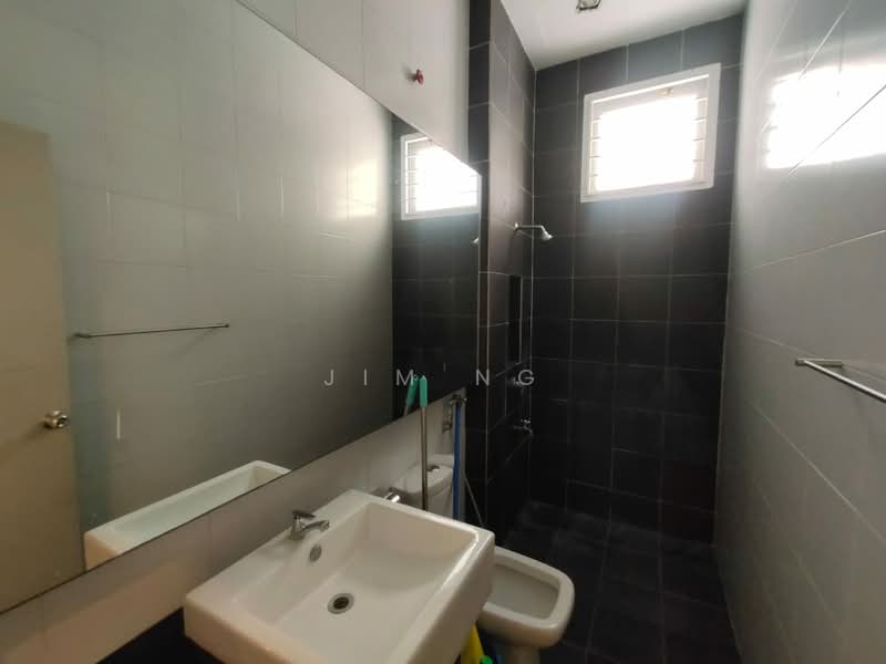 Rumah Banglo untuk Dijual di Taman Suria (Johor Bahru) - Jim Ng - PropertyGuru.com.my