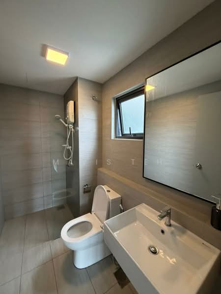 Servis Apartment untuk Disewa di Maya Bay Residences @ Gamuda Cove - Mavis Teh - Bathroom - PropertyGuru.com.my