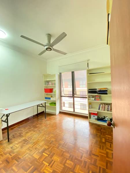 Townhouse for Sale in Bukit Gita Bayu (Seri Kembangan) - Wei Liew - Study - PropertyGuru.com.my