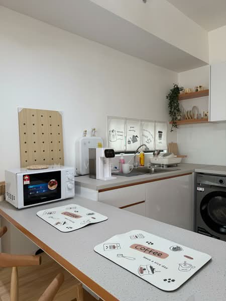Service Residence for Rent at Maya Bay Residences @ Gamuda Cove - Mavis Teh - Kitchen - PropertyGuru.com.my