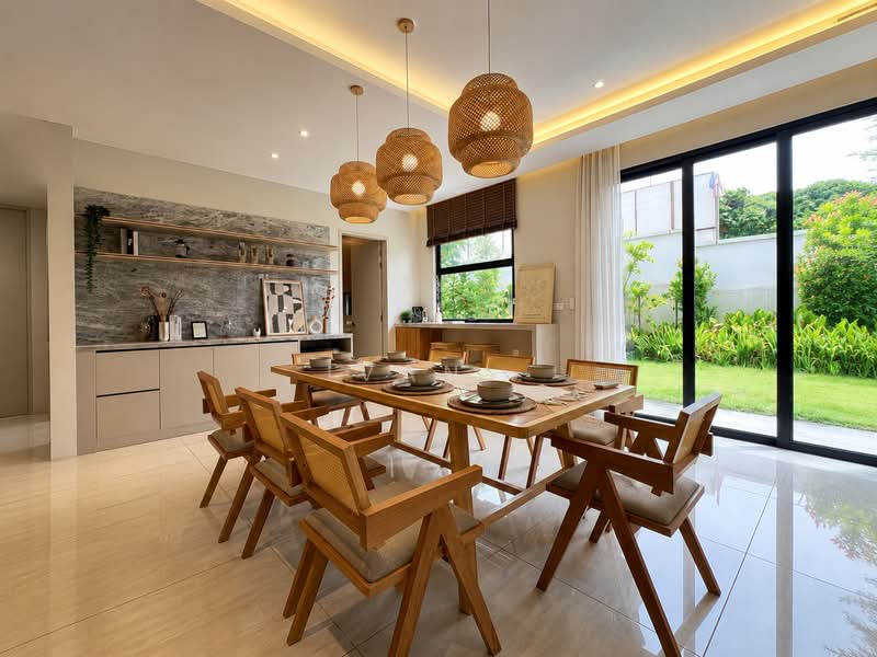 Bungalow for Sale in Seri Kembangan (Selangor) - Ivan . - Dining Room - PropertyGuru.com.my