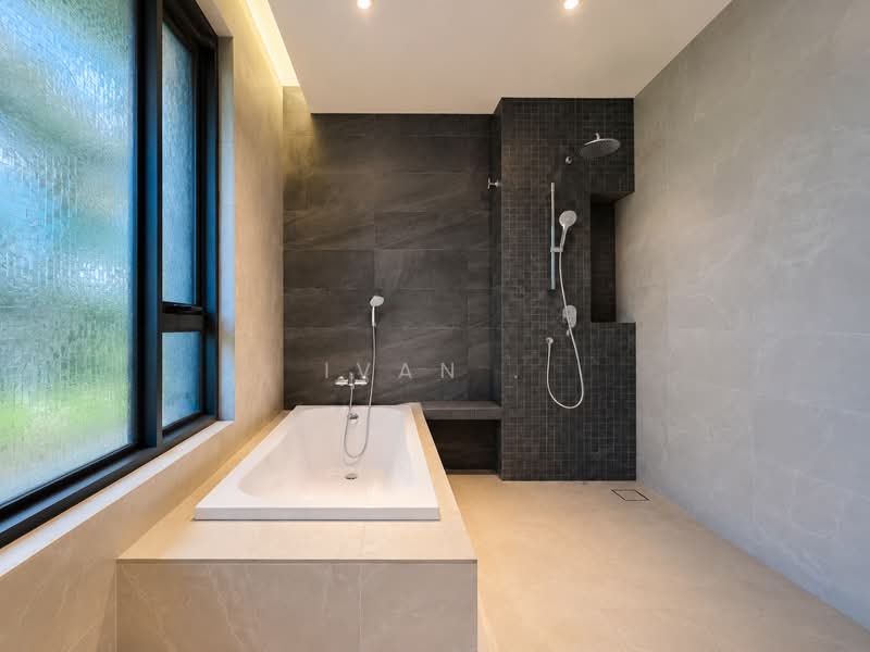 Bungalow for Sale in Seri Kembangan (Selangor) - Ivan . - Bathroom - PropertyGuru.com.my