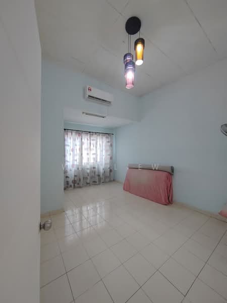 Terraced House for Sale in Bandar Putra Permai (Seri Kembangan) - Wei Liew - Interior - PropertyGuru.com.my