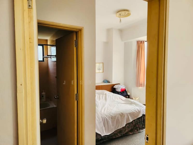 Pangsapuri untuk Dijual di Kempas Apartment - Jesy Tey - Bedroom - PropertyGuru.com.my
