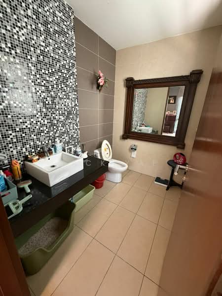 Semi-Detached House for Sale in Kuala Lumpur (Kuala Lumpur) - Jack Yap - Bathroom - PropertyGuru.com.my