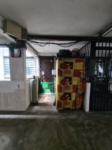 Rumah Flat untuk Dijual di Lorong Tenggiri - Alex Ho - Entrance - PropertyGuru.com.my