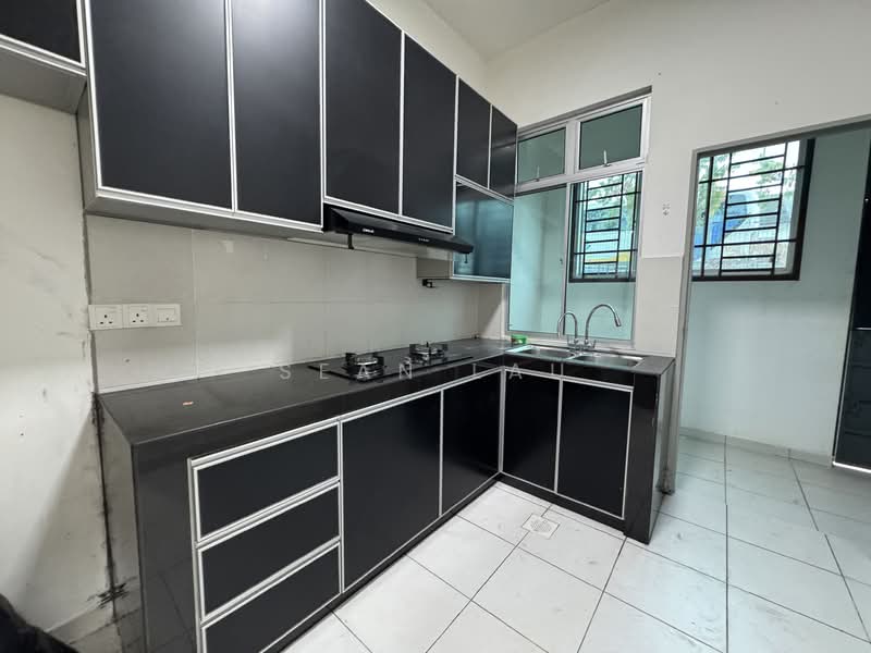 2-storey Terraced House for Rent in Pulai (Johor) - Sean Lau - Kitchen - PropertyGuru.com.my