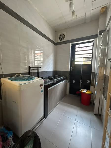 2-storey Terraced House for Sale in Bandar Seri Botani (Simpang Pulai) - Marcus Seng - Kitchen - PropertyGuru.com.my