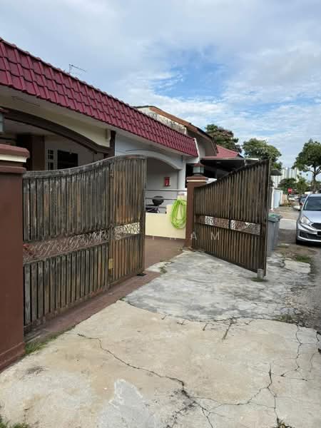 1-storey Terraced House for Sale in Bukit Indah (Iskandar Puteri (Nusajaya)) - Ms Tham - PropertyGuru.com.my