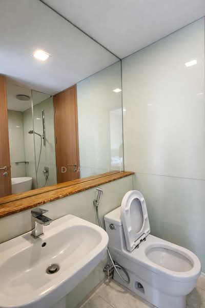 Service Residence for Sale at Vipod Residence - Kho Daniel - Bathroom - PropertyGuru.com.my