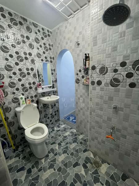 2-storey Terraced House for Sale in Bukit Raja (Selangor) - Muhd Khairulnawawi Kamaruddin - PropertyGuru.com.my