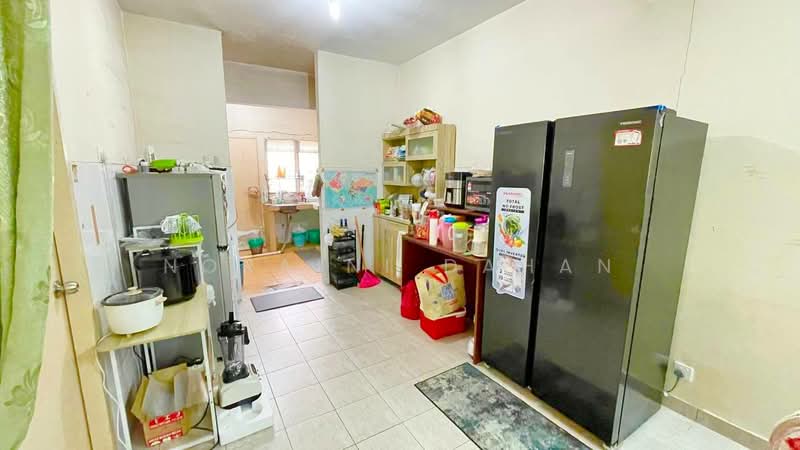 Rumah Teres 2 Tingkat untuk Dijual di Taman Sutera (Kajang) - Noraini Dahan - Kitchen - PropertyGuru.com.my