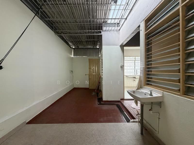 Rumah Teres untuk Dijual di Island Glades (Jelutong) - Boon Siew - Interior - PropertyGuru.com.my