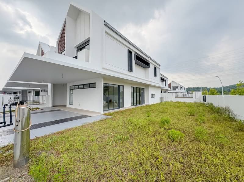 Semi-Detached House for Sale in Shah Alam (Selangor) - Azmi . - Exterior - PropertyGuru.com.my