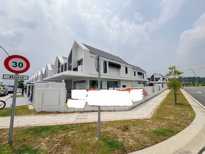 Semi-Detached House for Sale in Shah Alam (Selangor) - Azmi . - PropertyGuru.com.my