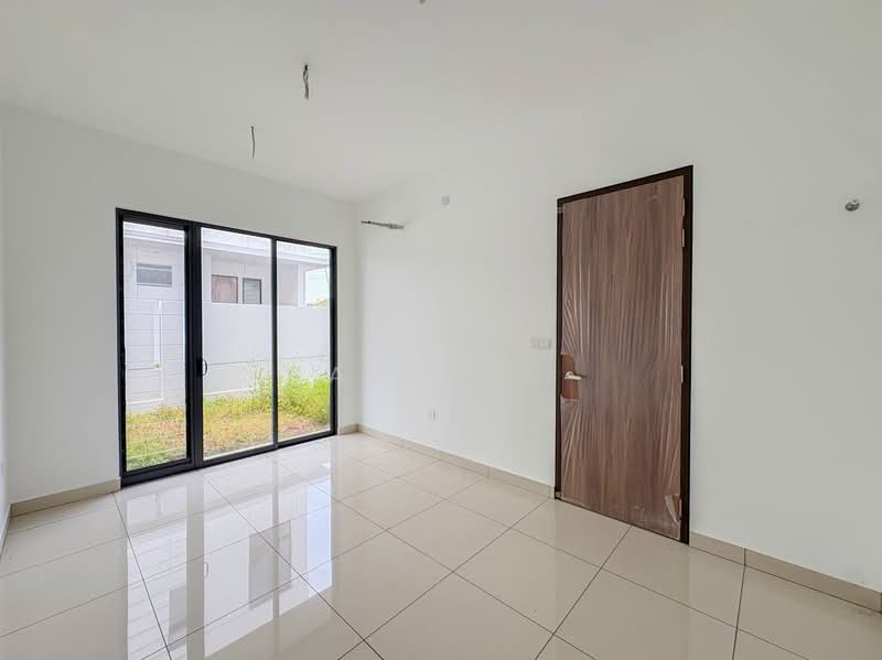 Semi-Detached House for Sale in Shah Alam (Selangor) - Azmi . - PropertyGuru.com.my