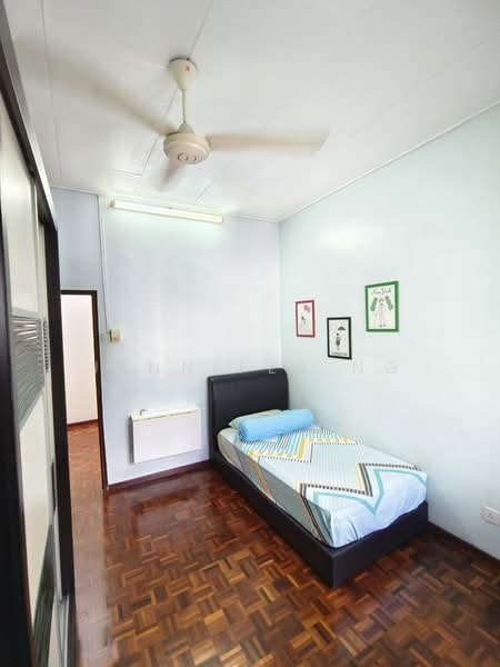 Rumah Teres 2 Tingkat untuk Dijual di Taman Sri Putri (Skudai) - Jennifer Ng - Bedroom - PropertyGuru.com.my