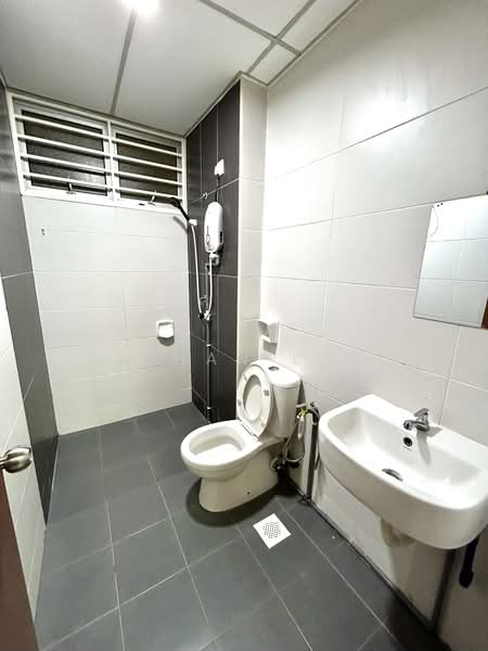 Service Residence for Sale at Larkin Heights - Ethan Lim - PropertyGuru.com.my