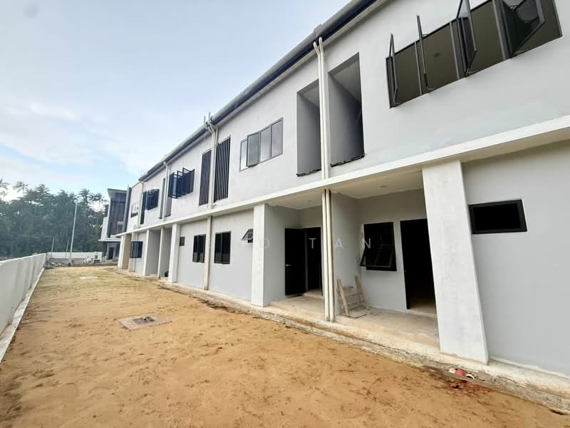Townhouse for Sale in Kuching (Sarawak) - Jeno Tan - Exterior - PropertyGuru.com.my