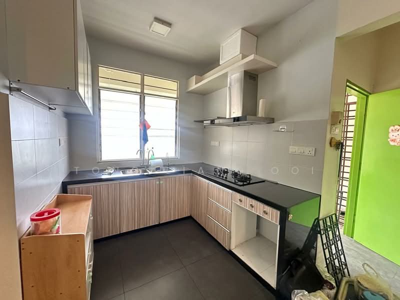 Pangsapuri untuk Dijual di Desa Bukit Dumbar - Tong Liang Ooi - Kitchen - PropertyGuru.com.my