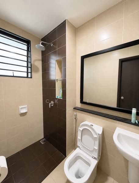 Terraced House for Sale in Bandar Kinrara Seksyen 8 (Bandar Kinrara) - CK Yee - Bathroom - PropertyGuru.com.my