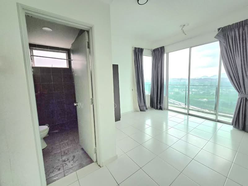 Service Residence for Sale at The Zizz @ Damansara North - Wind Mah - Bathroom - PropertyGuru.com.my