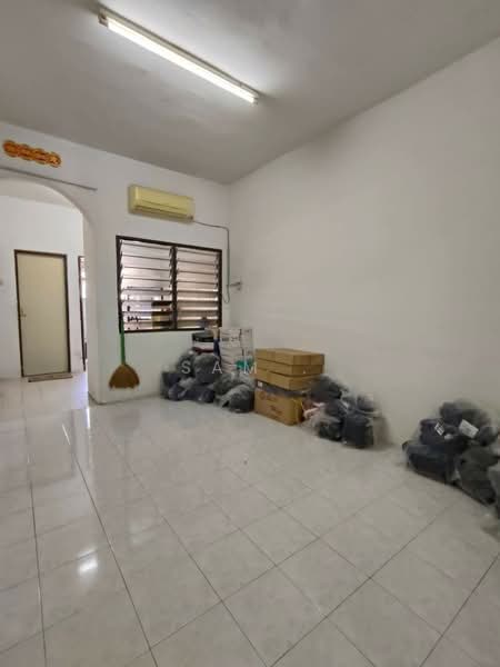 1-storey Terraced House for Sale in Taman Sri Perkasa (Ipoh) - Sam . - Interior - PropertyGuru.com.my