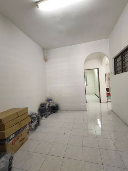 1-storey Terraced House for Sale in Taman Sri Perkasa (Ipoh) - Sam . - Interior - PropertyGuru.com.my