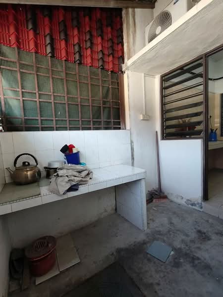 1-storey Terraced House for Sale in Taman Sri Perkasa (Ipoh) - Sam . - Exterior - PropertyGuru.com.my