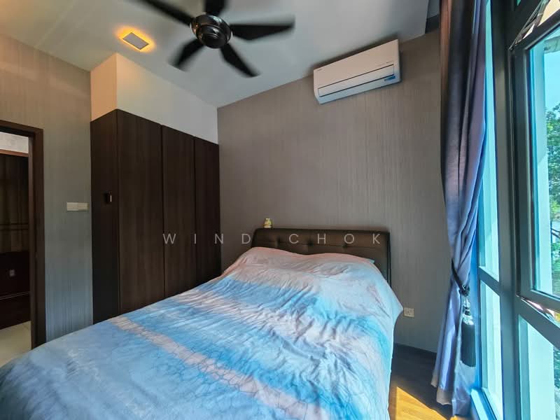 Servis Apartment untuk Dijual di Crescent Bay Suites (Teluk Bayu) - Wind Chok - PropertyGuru.com.my