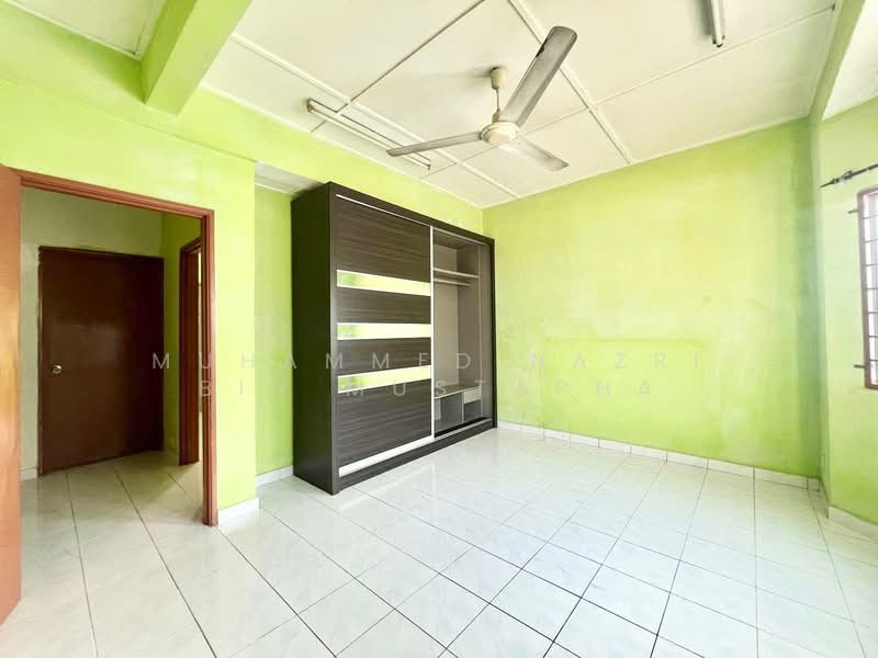 2-storey Terraced House for Sale in Kajang (Selangor) - Muhammed Nazri bin Mustapha - Bedroom - PropertyGuru.com.my
