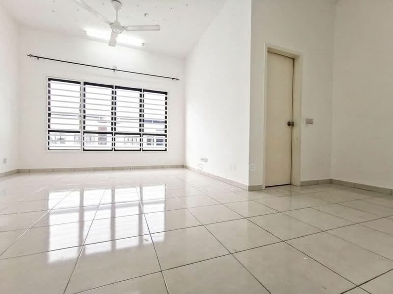 Rumah Teres 2 Tingkat untuk Dijual di Setia Alam (Selangor) - Mavis Ng - Living Room - PropertyGuru.com.my