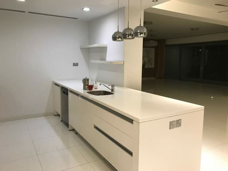 Kondominium untuk Dijual di U-Thant Residence - Terry Teh - Kitchen - PropertyGuru.com.my