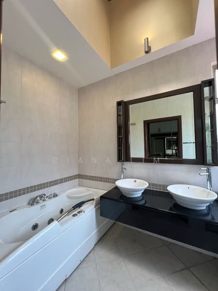 Banglo Lot Kosong untuk Dijual di Setia Eco Park (Setia Alam) - Ciana Lim - Bathroom - PropertyGuru.com.my