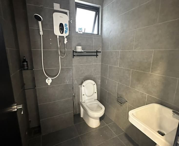 Servis Apartment untuk Disewa di Neu Suites - Yan Zi - Bathroom - PropertyGuru.com.my