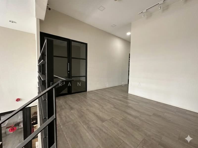 Kedai / Pejabat untuk Disewa di Bandar Sri Damansara (Selangor) - Frances Sia - Interior - PropertyGuru.com.my