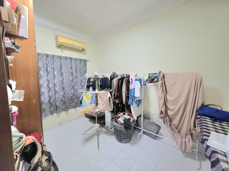 1-storey Terraced House for Sale in Taman Klang Perdana (Kapar) - Muhd Khairulnawawi Kamaruddin - PropertyGuru.com.my
