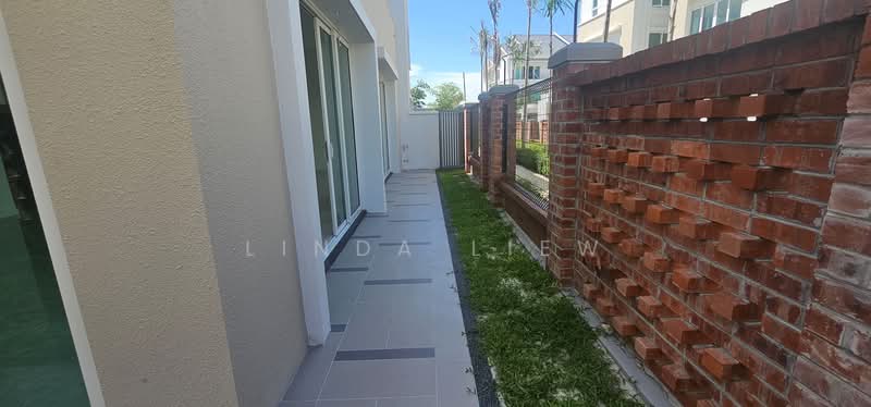 Rumah Berkembar untuk Disewa di Seri Tanjung Pinang (Tanjung Tokong) - Linda Liew - Backyard - PropertyGuru.com.my