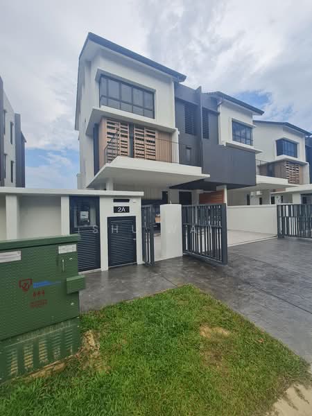 Rumah Berkembar untuk Dijual di Usj 1 (Subang Jaya) - Shu Wai - PropertyGuru.com.my