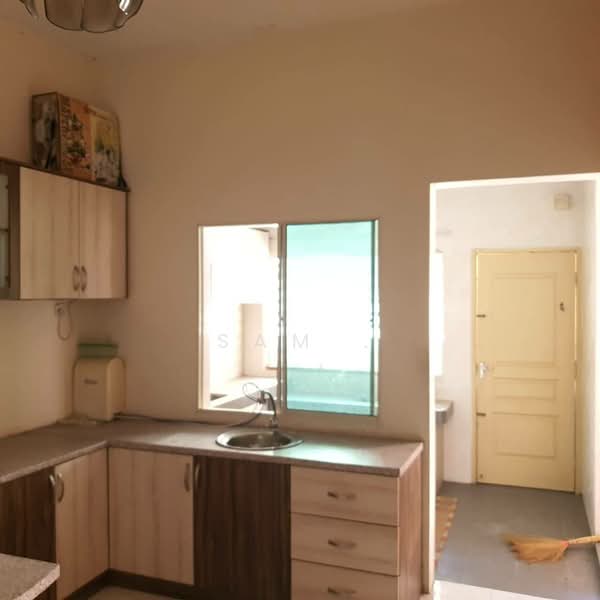 2-storey Terraced House for Sale in Station 18 (Ipoh) - Sam . - Kitchen - PropertyGuru.com.my