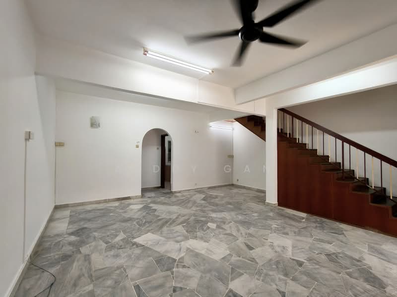 Terraced House for Rent in Klang (Selangor) - Anddy Gan - Living Room - PropertyGuru.com.my